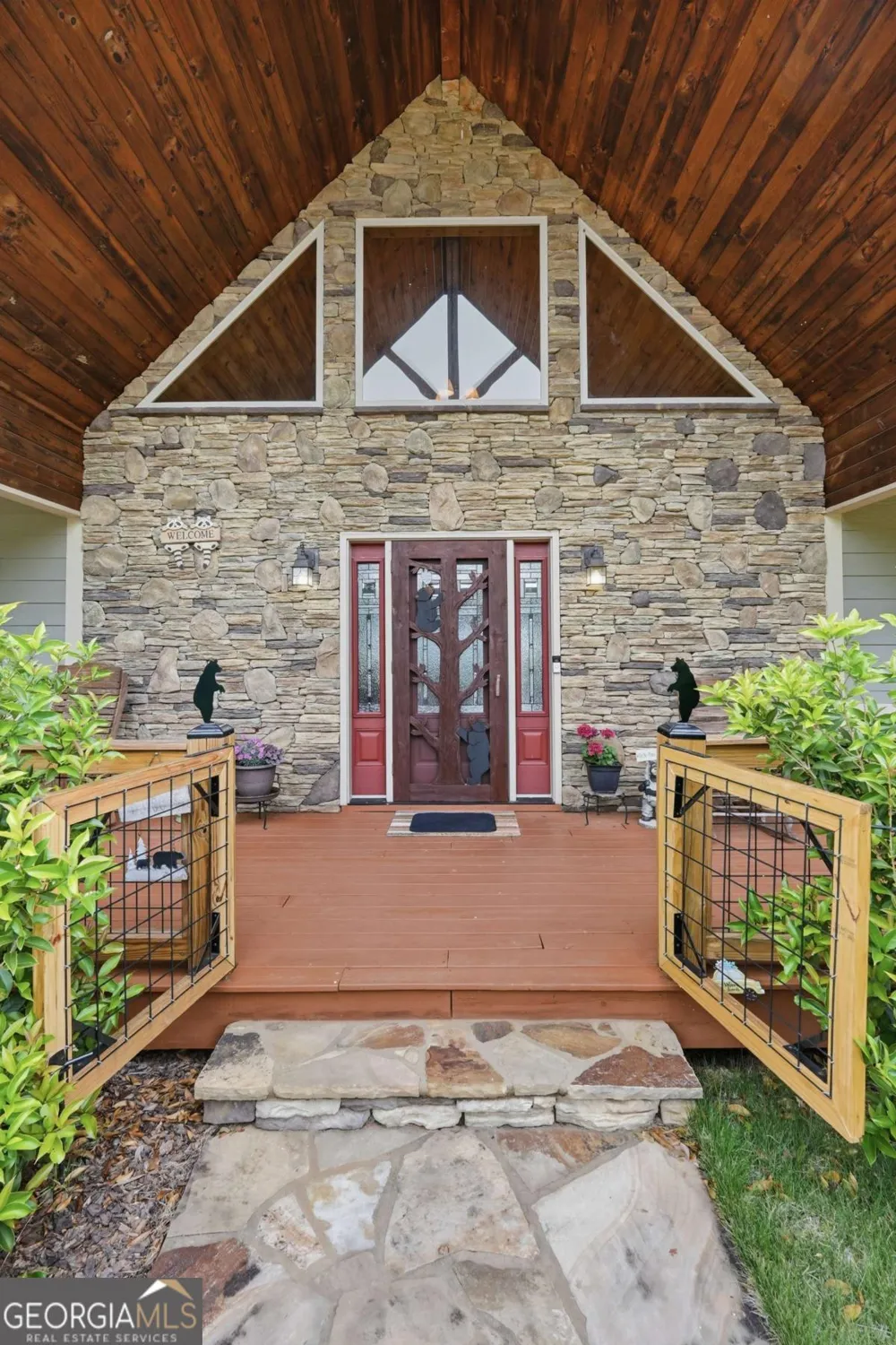 89 Old Steele HOLW Dahlonega, GA 30533
