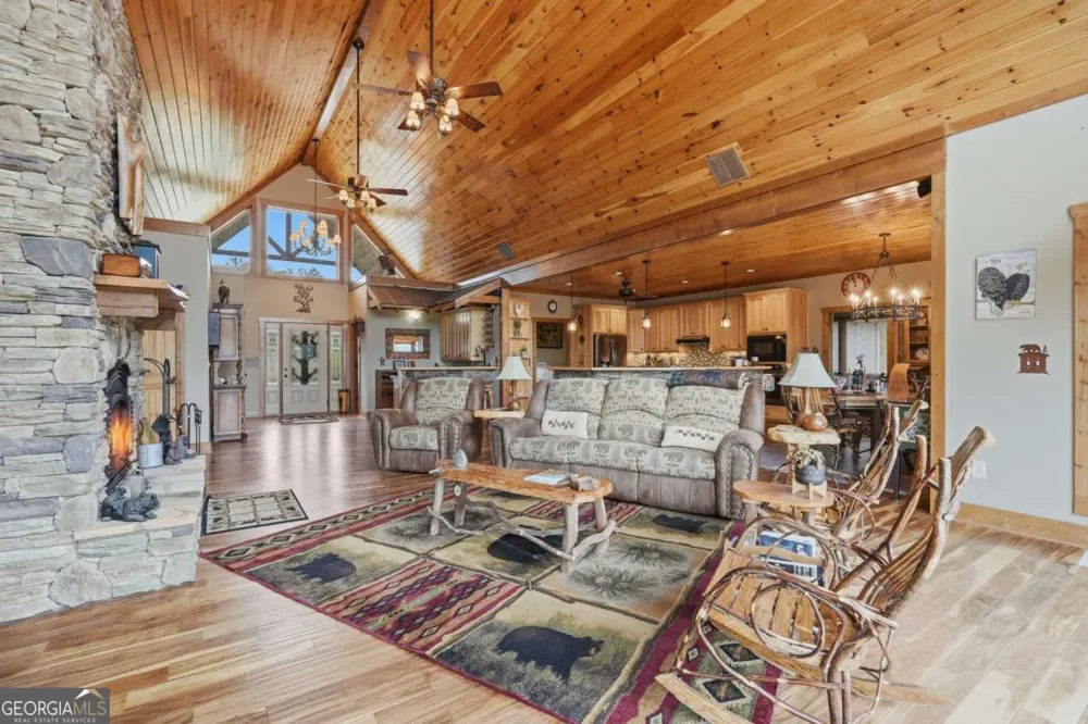 89 Old Steele HOLW Dahlonega, GA 30533