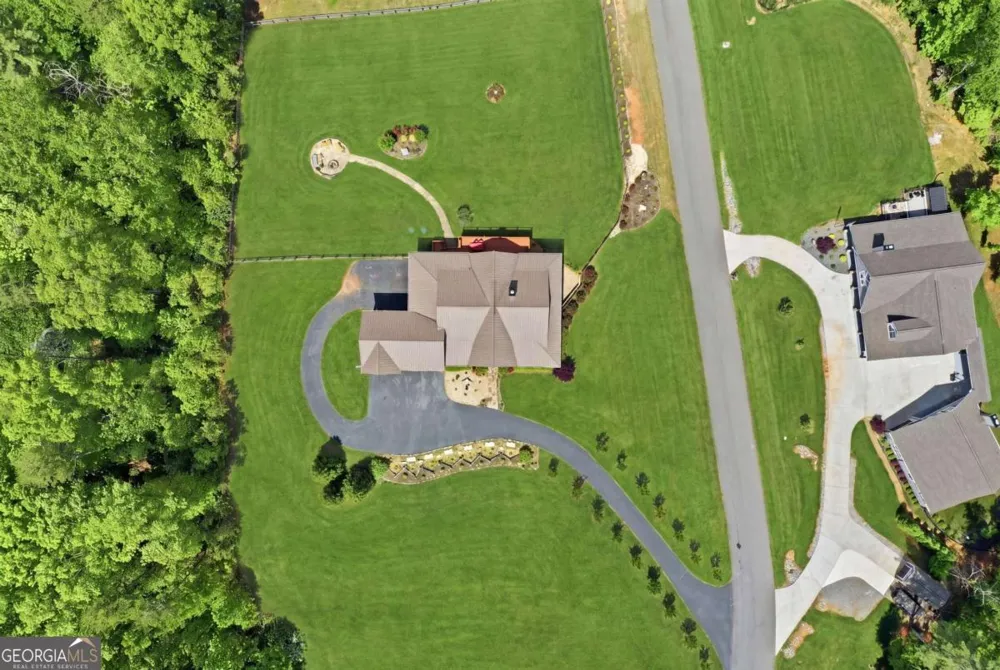 89 Old Steele HOLW Dahlonega, GA 30533