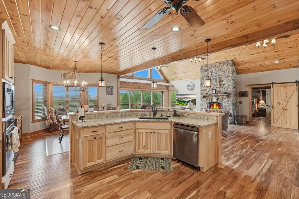 89 Old Steele HOLW Dahlonega, GA 30533