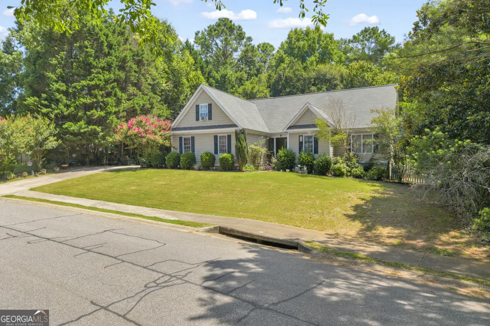 905 Daisy LN Athens, GA 30605