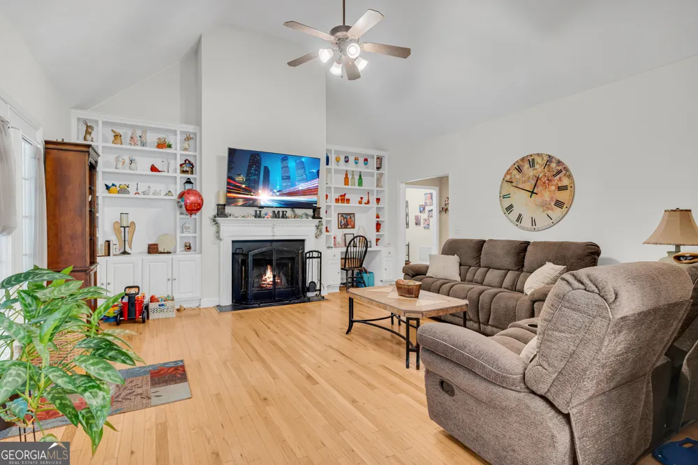 905 Daisy LN Athens, GA 30605