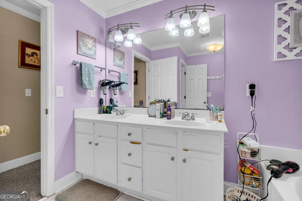 905 Daisy LN Athens, GA 30605