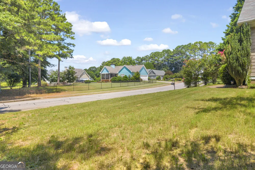 905 Daisy LN Athens, GA 30605