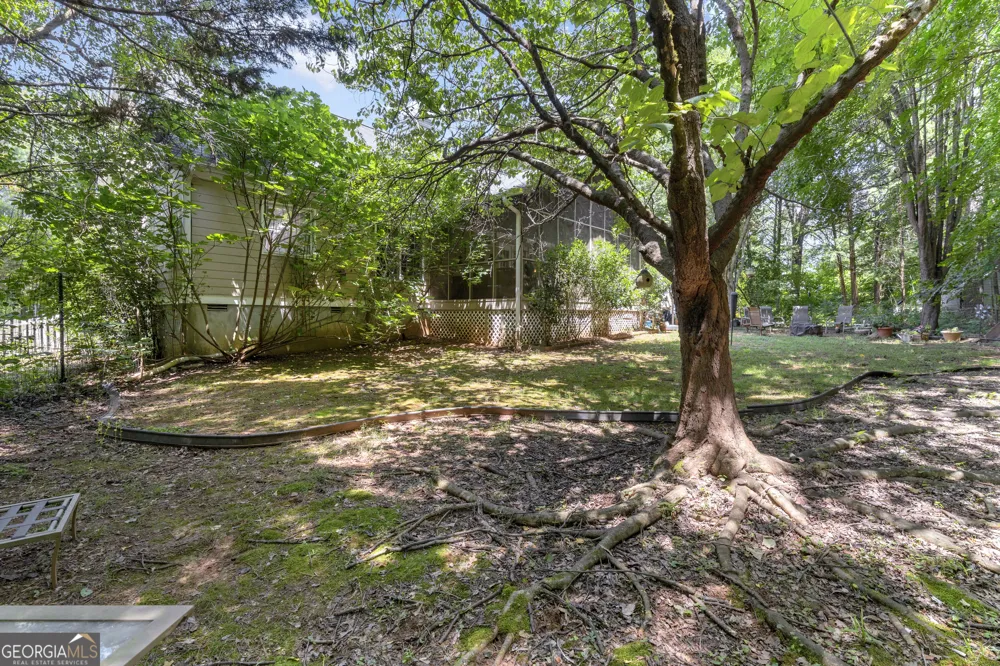 905 Daisy LN Athens, GA 30605