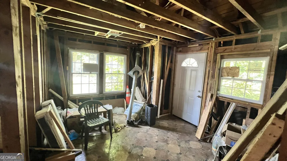 1241 Lyle AVE East Point, GA 30344