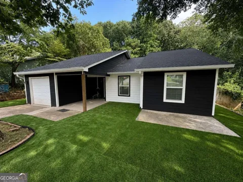 2301 Marshes Glenn DR