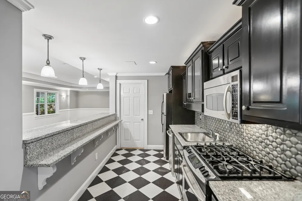700 Leeds Garden TER Johns Creek, GA 30022