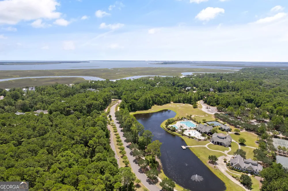 102 Clubhouse CIR St. Marys, GA 31558