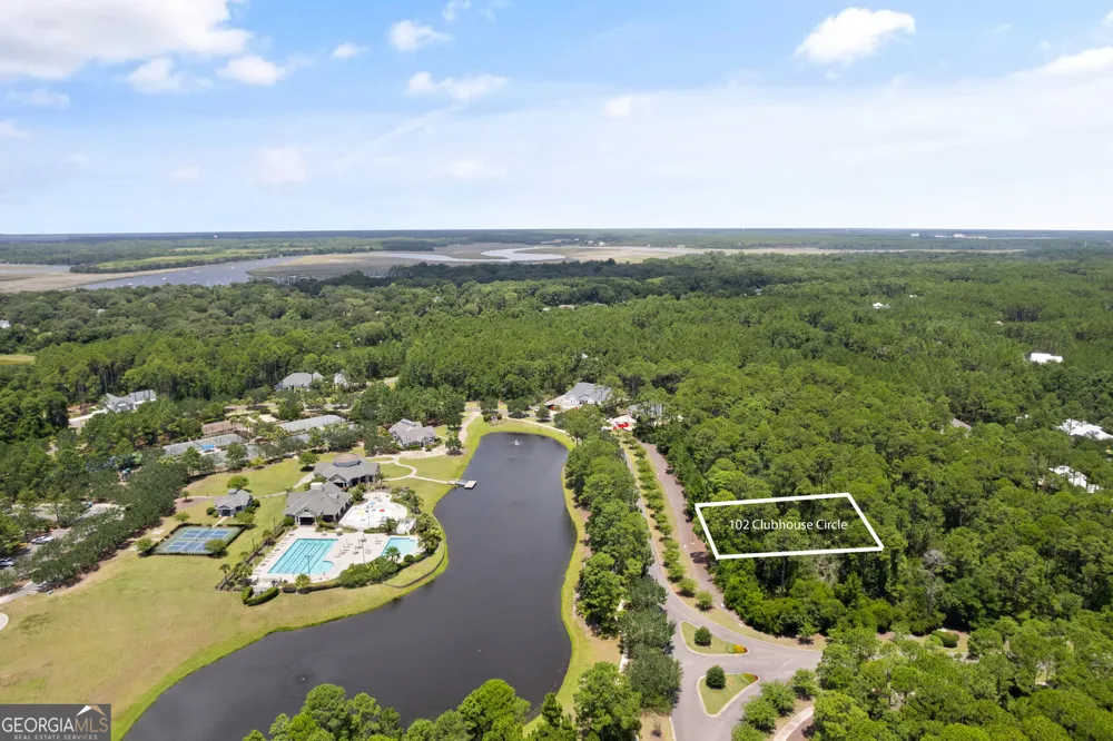 102 Clubhouse CIR St. Marys, GA 31558
