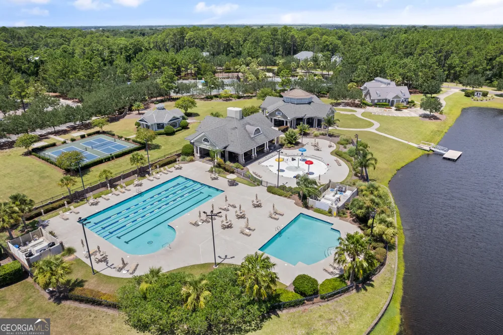 102 Clubhouse CIR St. Marys, GA 31558