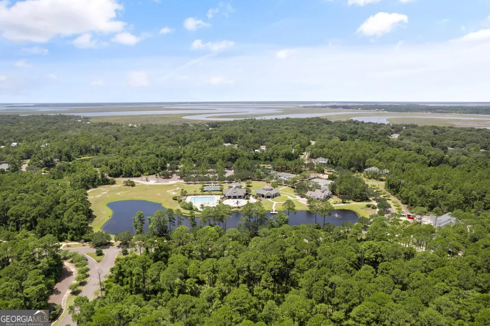 102 Clubhouse CIR St. Marys, GA 31558