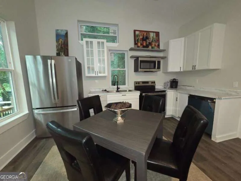 5634 Simpson AVE Union City, GA 30291