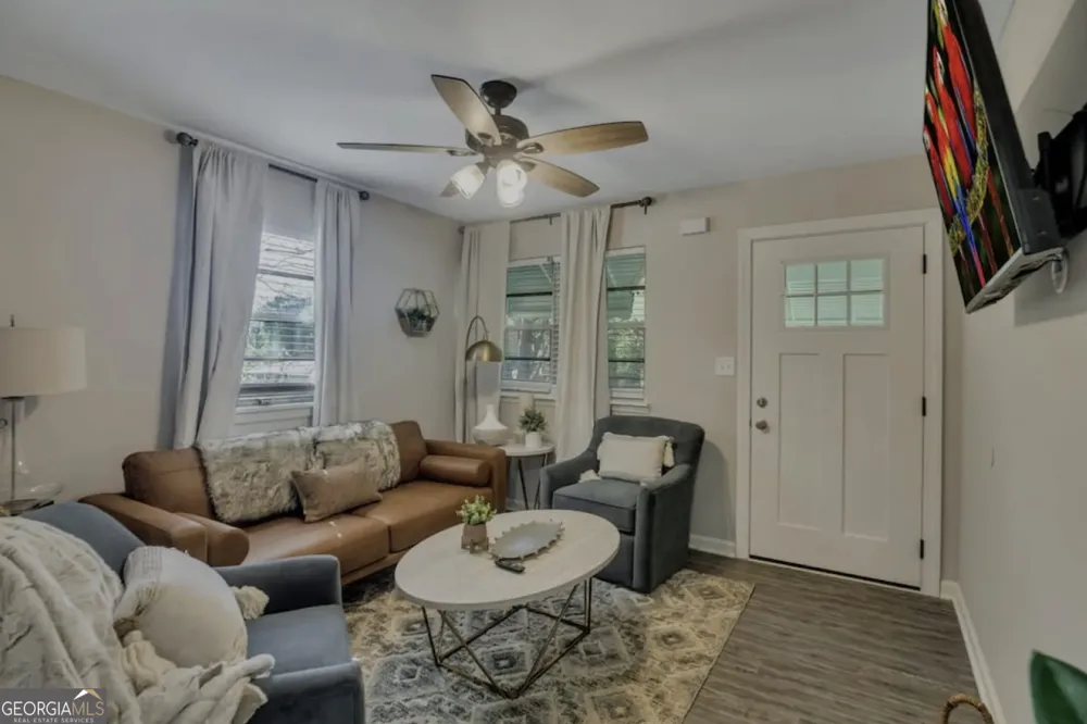 50 Oak ST Hiram, GA 30141