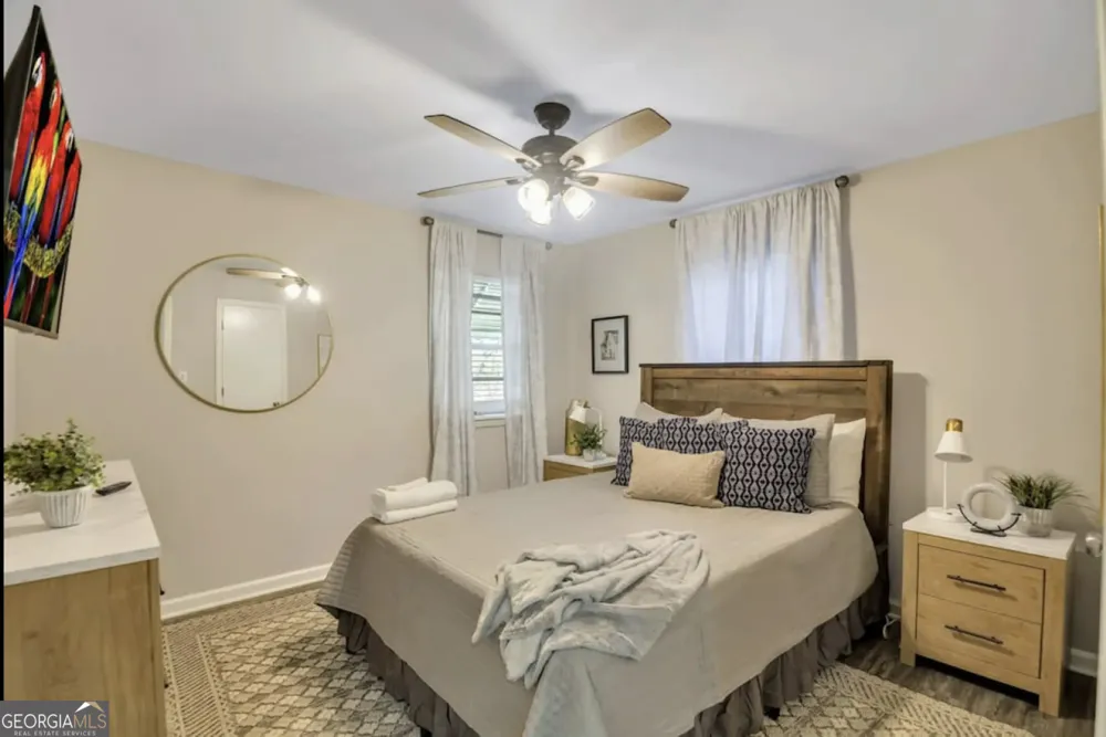 50 Oak ST Hiram, GA 30141
