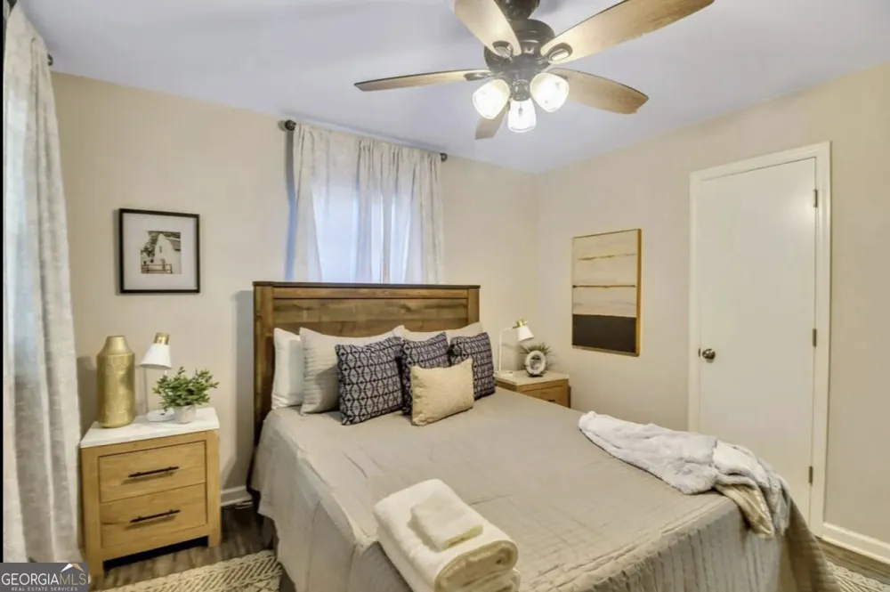 50 Oak ST Hiram, GA 30141