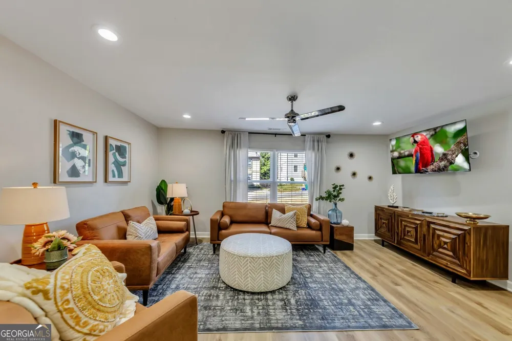 1018 Falling Valley CT SE Smyrna, GA 30080