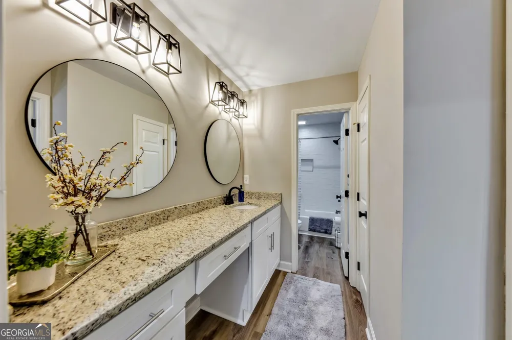 1018 Falling Valley CT SE Smyrna, GA 30080