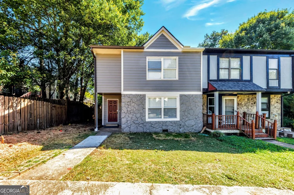 1018 Falling Valley CT SE Smyrna, GA 30080