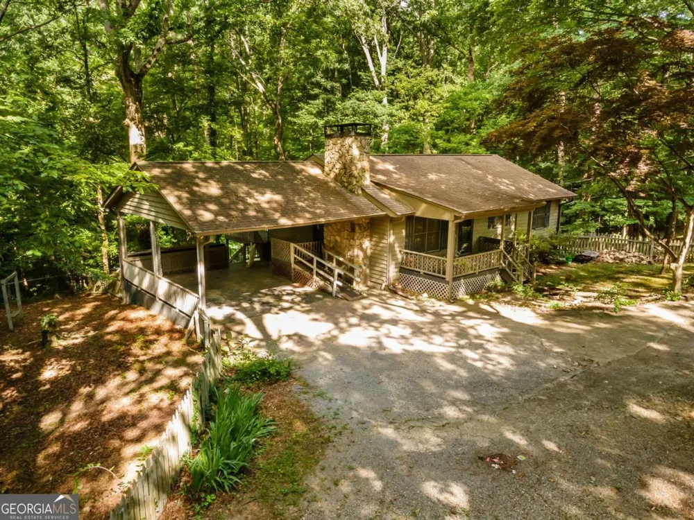 368 Still Hollow RD Jasper, GA 30143