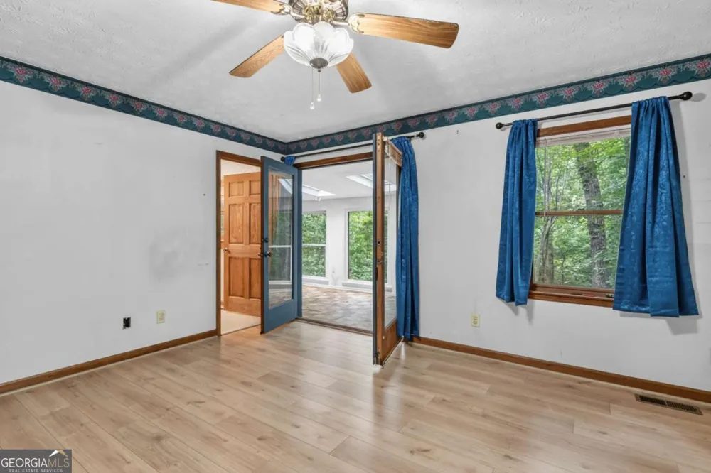 368 Still Hollow RD Jasper, GA 30143
