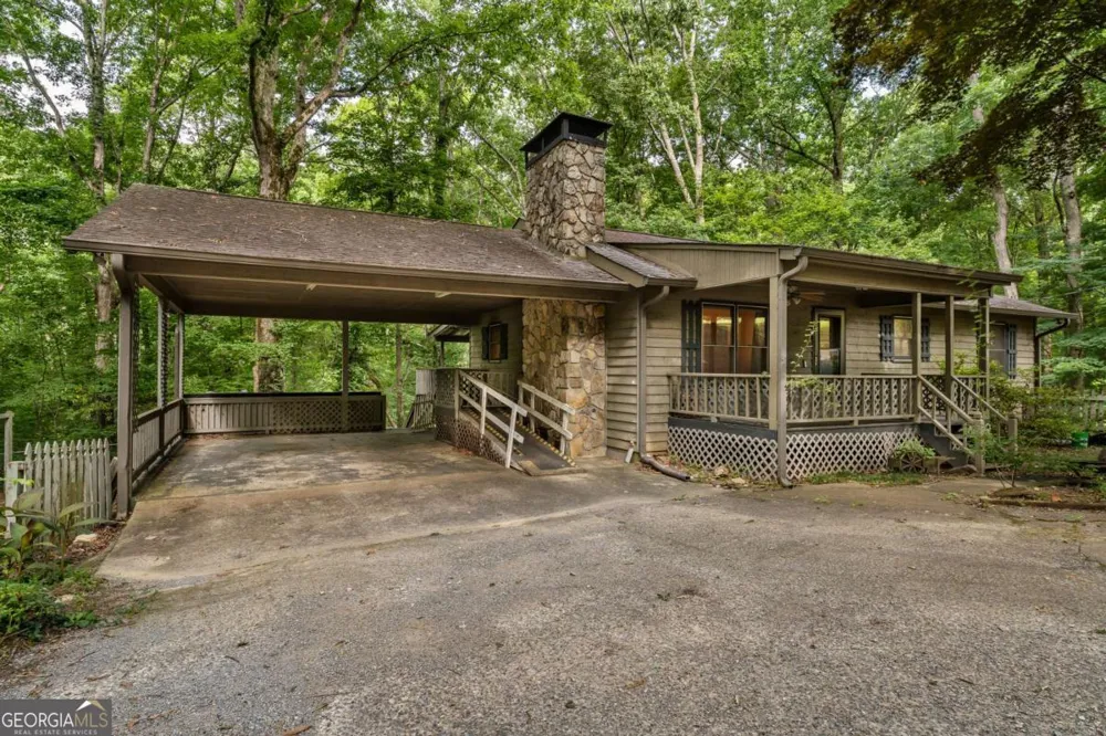 368 Still Hollow RD Jasper, GA 30143
