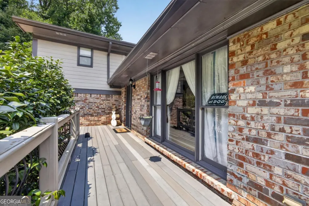 43 Bailey DR SW Lilburn, GA 30047