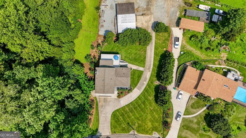 43 Bailey DR SW Lilburn, GA 30047