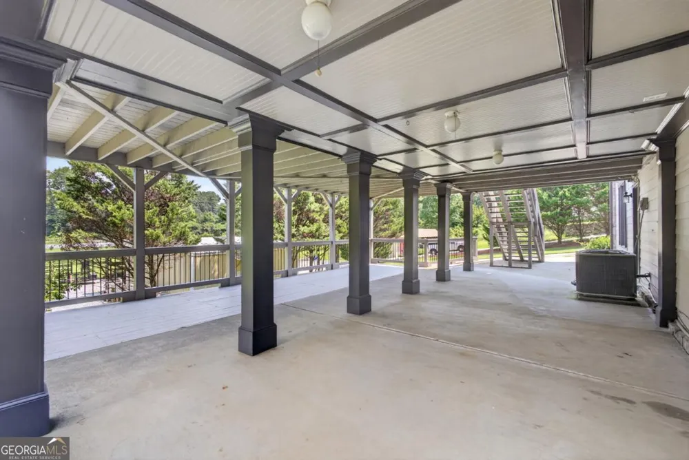 43 Bailey DR SW Lilburn, GA 30047