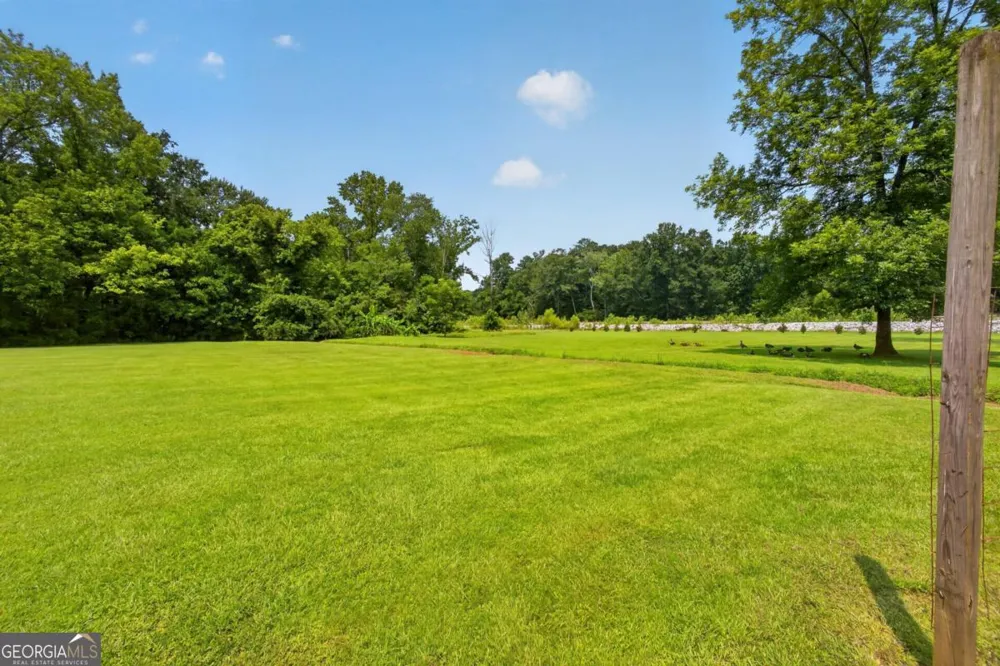 43 Bailey DR SW Lilburn, GA 30047