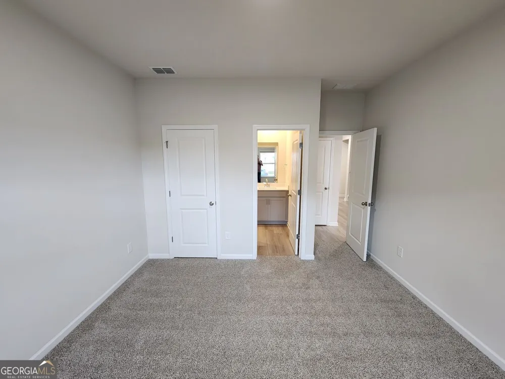 235 Valley Oak DR Dawsonville, GA 30534