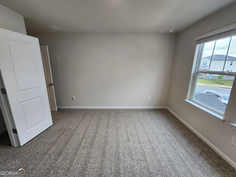 235 Valley Oak DR Dawsonville, GA 30534