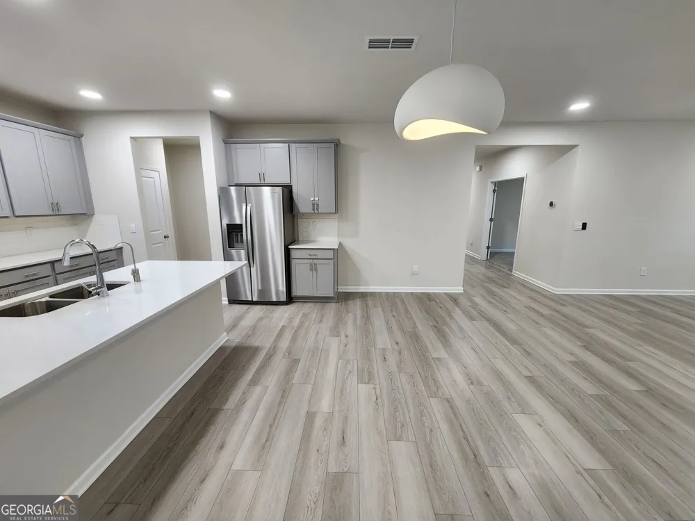 235 Valley Oak DR Dawsonville, GA 30534