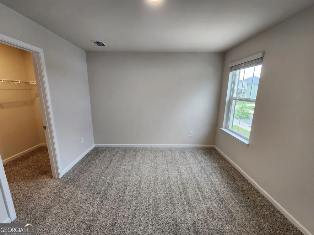 235 Valley Oak DR Dawsonville, GA 30534