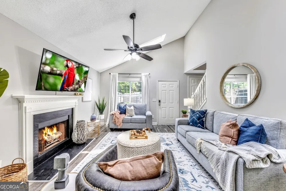 4210 Lakes End DR NW Kennesaw, GA 30144