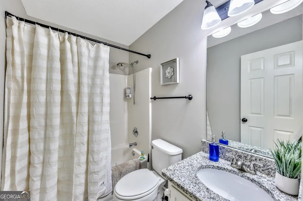 4210 Lakes End DR NW Kennesaw, GA 30144