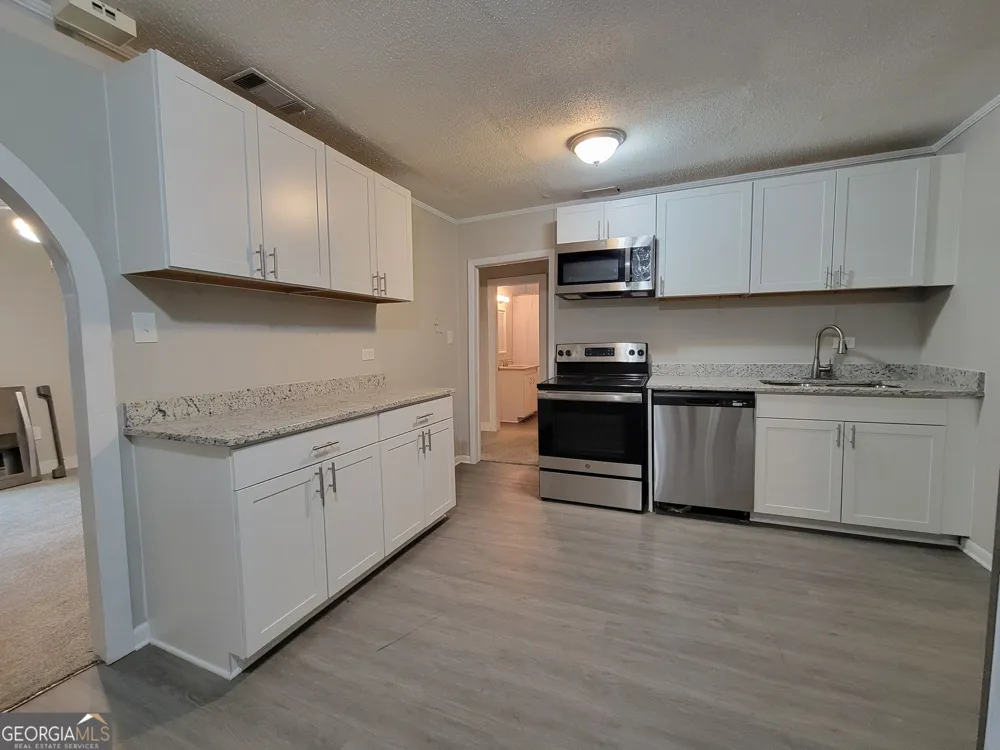 112 Jessie AVE Reidsville, GA 30453