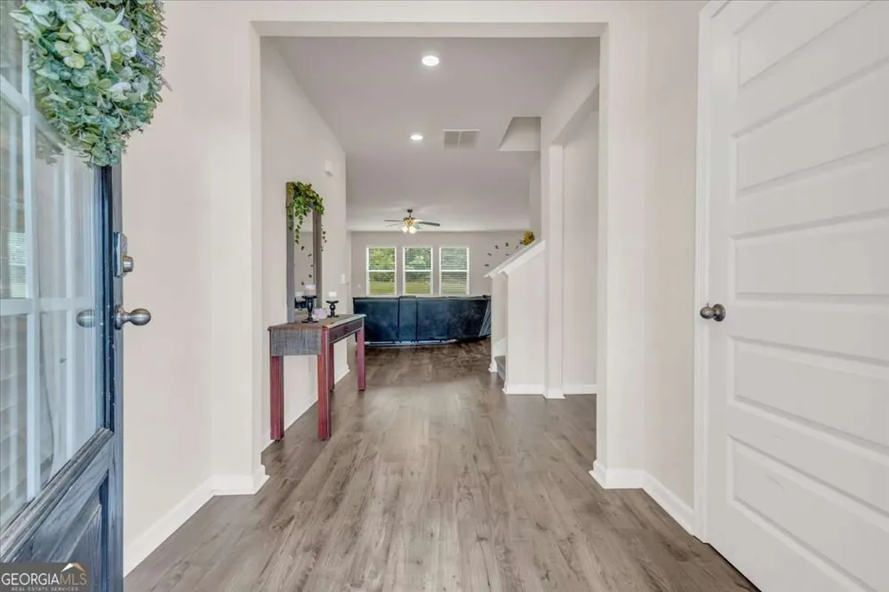 4323 Cannon WALK Ellenwood, GA 30294