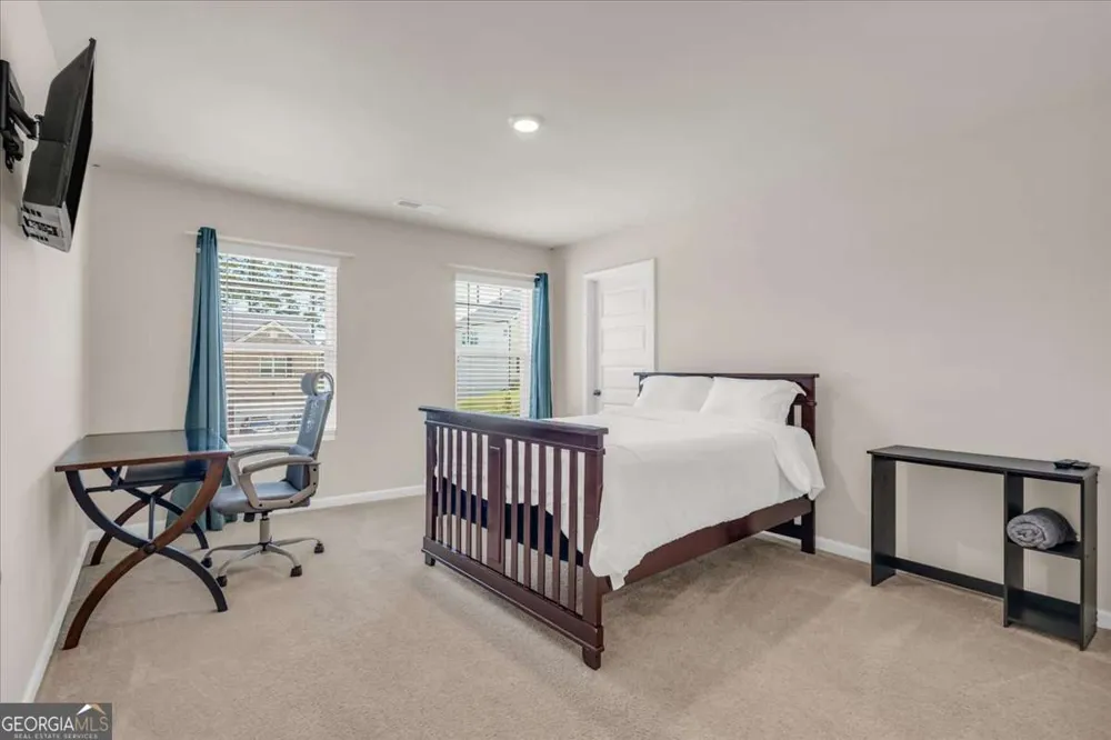 4323 Cannon WALK Ellenwood, GA 30294