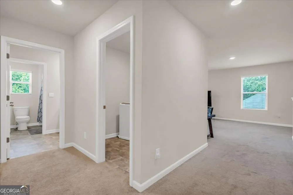 4323 Cannon WALK Ellenwood, GA 30294