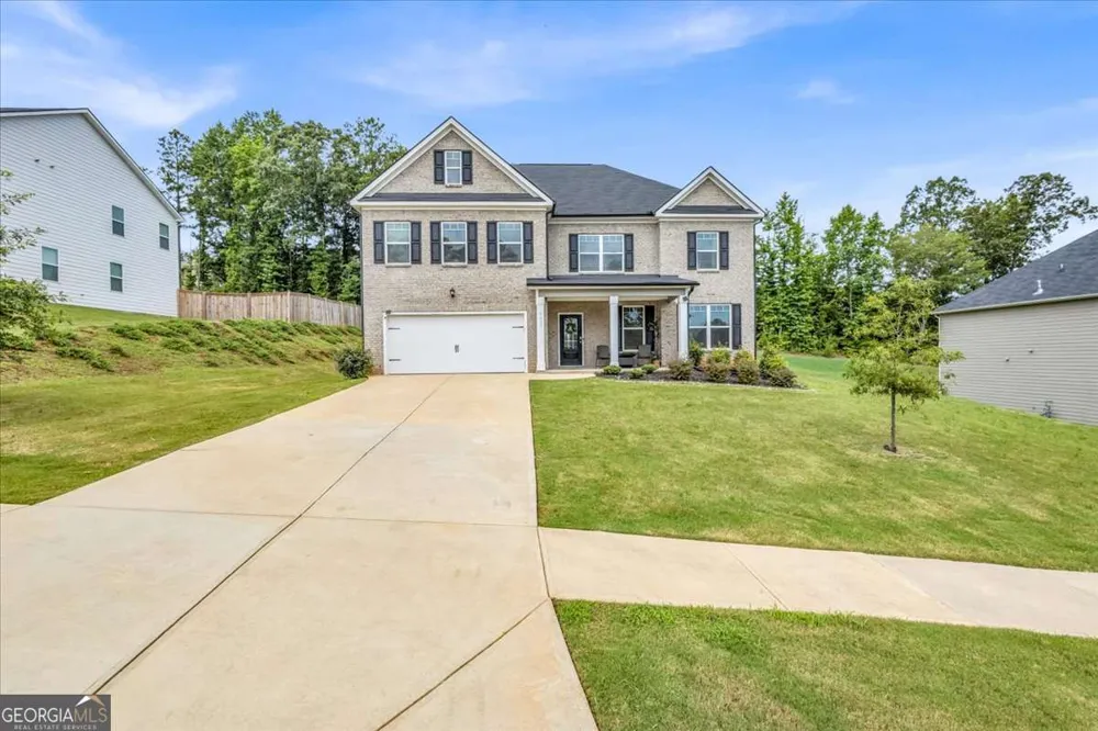 4323 Cannon WALK Ellenwood, GA 30294