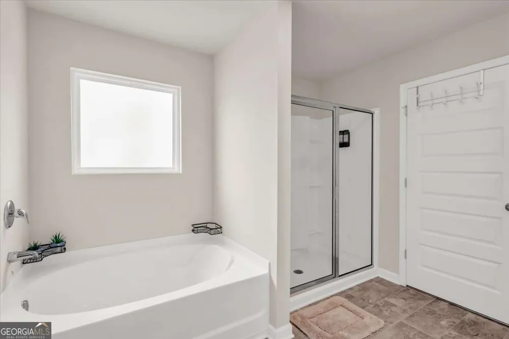 4323 Cannon WALK Ellenwood, GA 30294