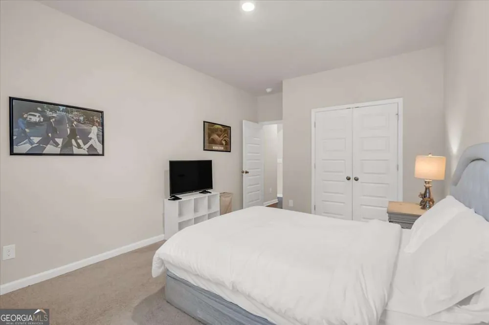 4323 Cannon WALK Ellenwood, GA 30294