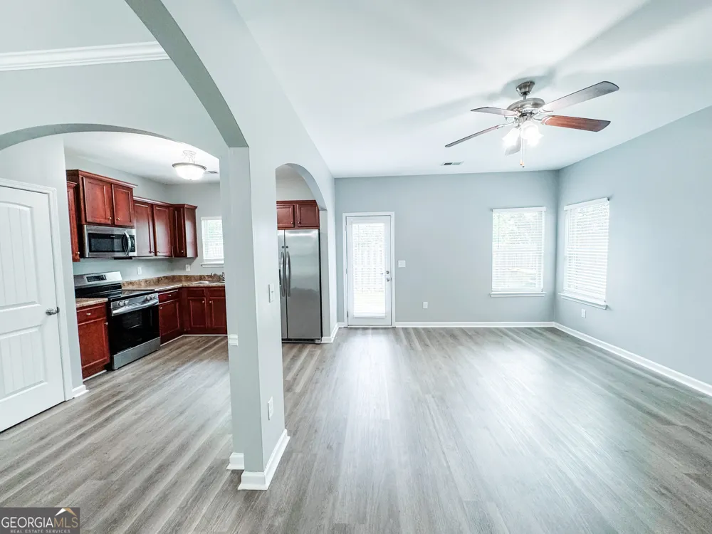 3140 Broadleaf TRL Fairburn, GA 30213