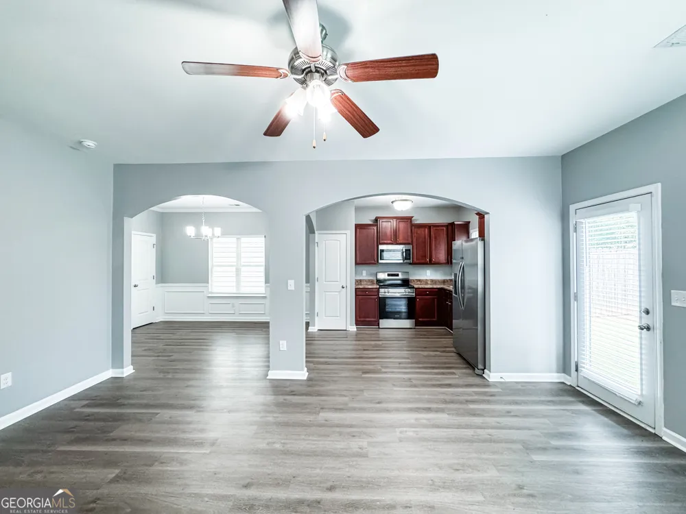 3140 Broadleaf TRL Fairburn, GA 30213