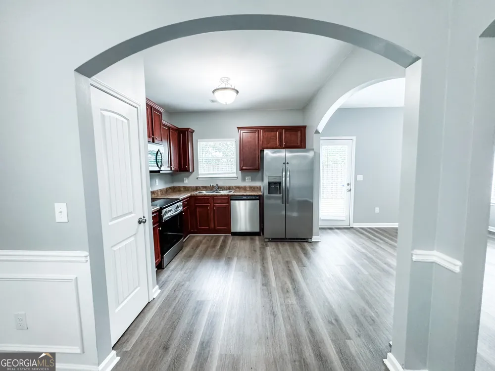3140 Broadleaf TRL Fairburn, GA 30213