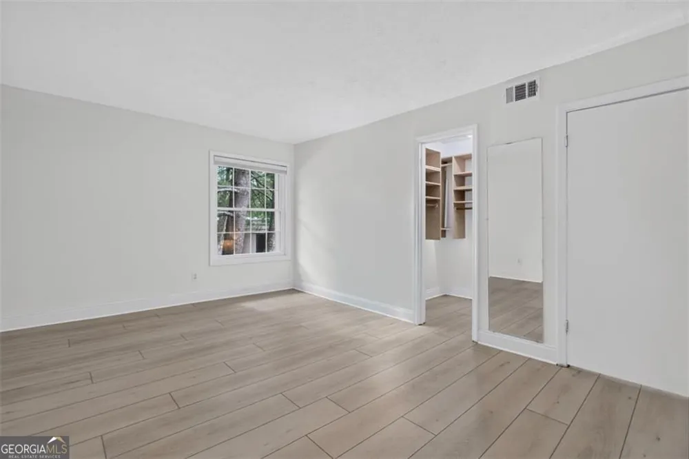 725 Dalrymple RD Sandy Springs, GA 30328