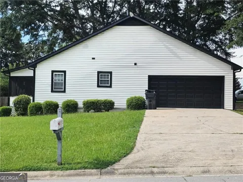 1800 Keenland PL