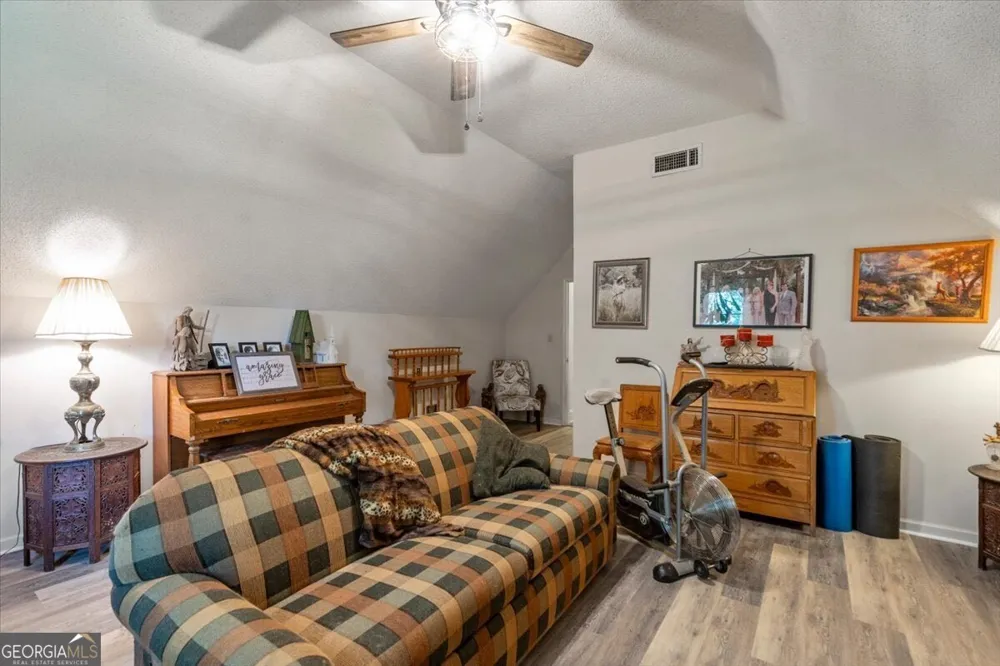2221 Brush Creek DR Colbert, GA 30628
