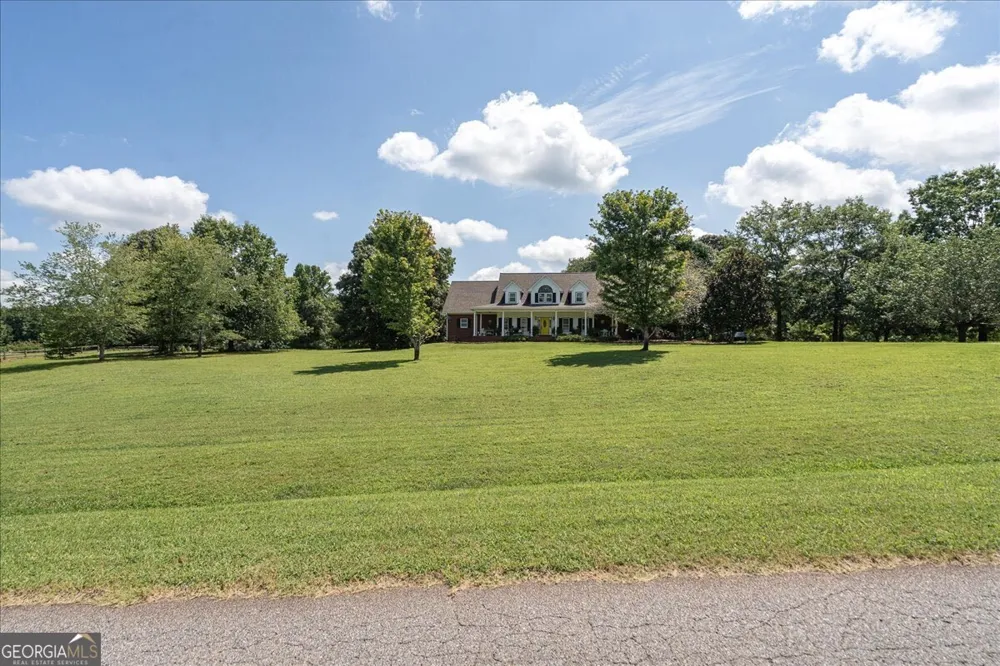 2221 Brush Creek DR Colbert, GA 30628